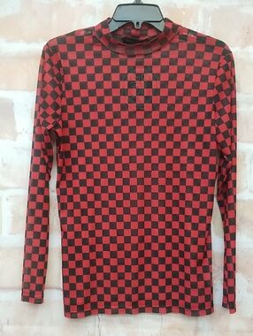 NWT Sterling Kreek Red and Black Checkerboard Long Sleeve Top